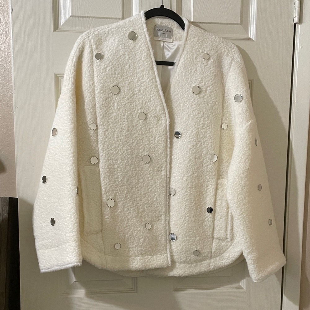 Elegant Cream Teddy Jacket with Metallic Details